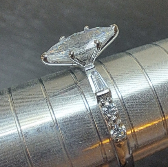 925 Sterling Silver Nataliya V Collister Marquise Cut Cubic Zirconia Ring - Picture 5 of 8